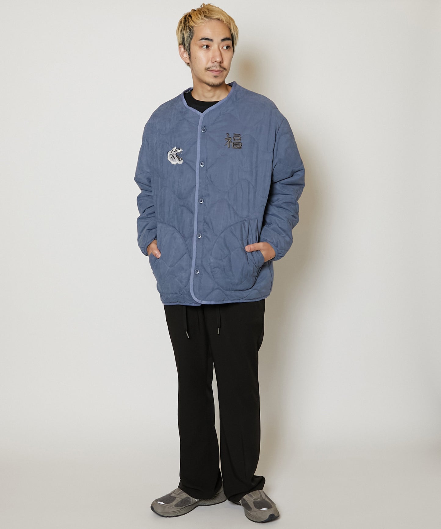 QUILTED SOUVENIR JACKET [BLUE GRAY]
