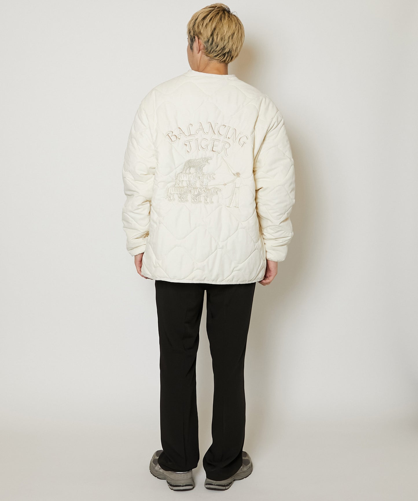 QUILTED SOUVENIR JACKET [WHITE]